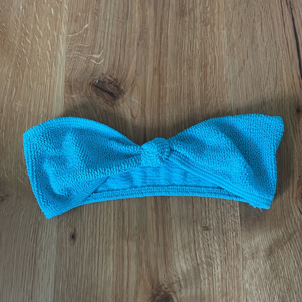 Blue bondeye bikni top. Never worn.
